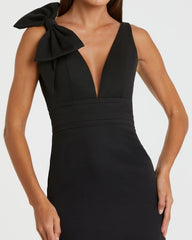 Black Sleeveless V Neck Bow Detail Mermaid Gown