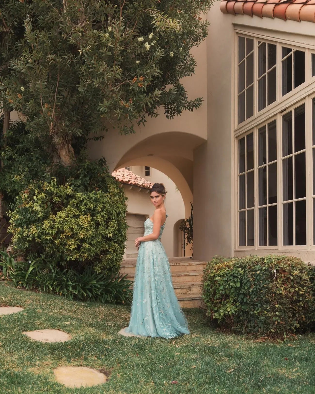 Green Embellished Bow One Shoulder A Line Gown