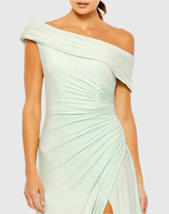 Green Ruched Off-The-Shoulder Midi Dress