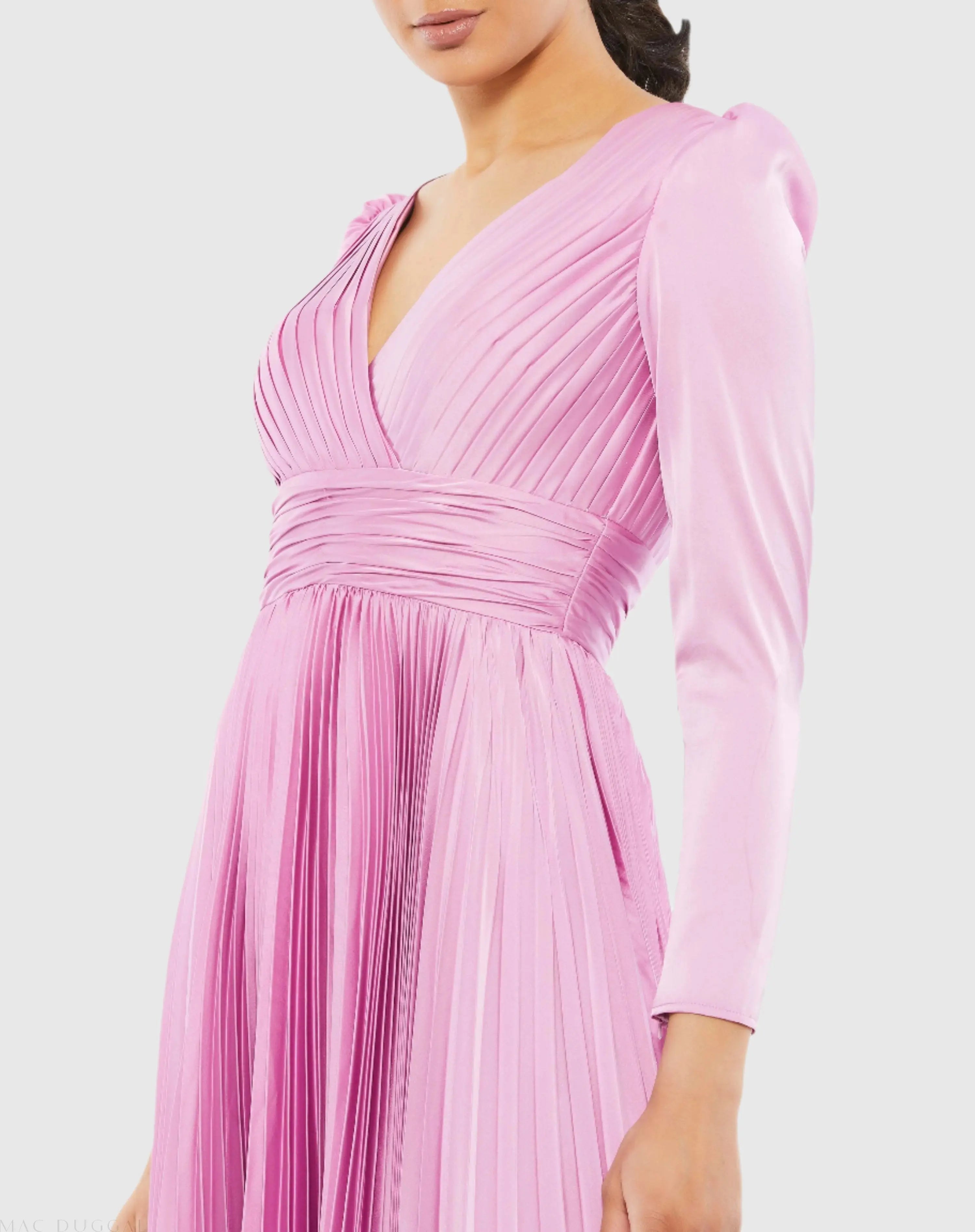 Light Purple Pleated Long Sleeve V-Neck Gown