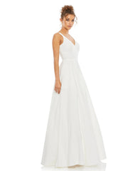 White Classic Sleeveless A-Line Gown with Pockets